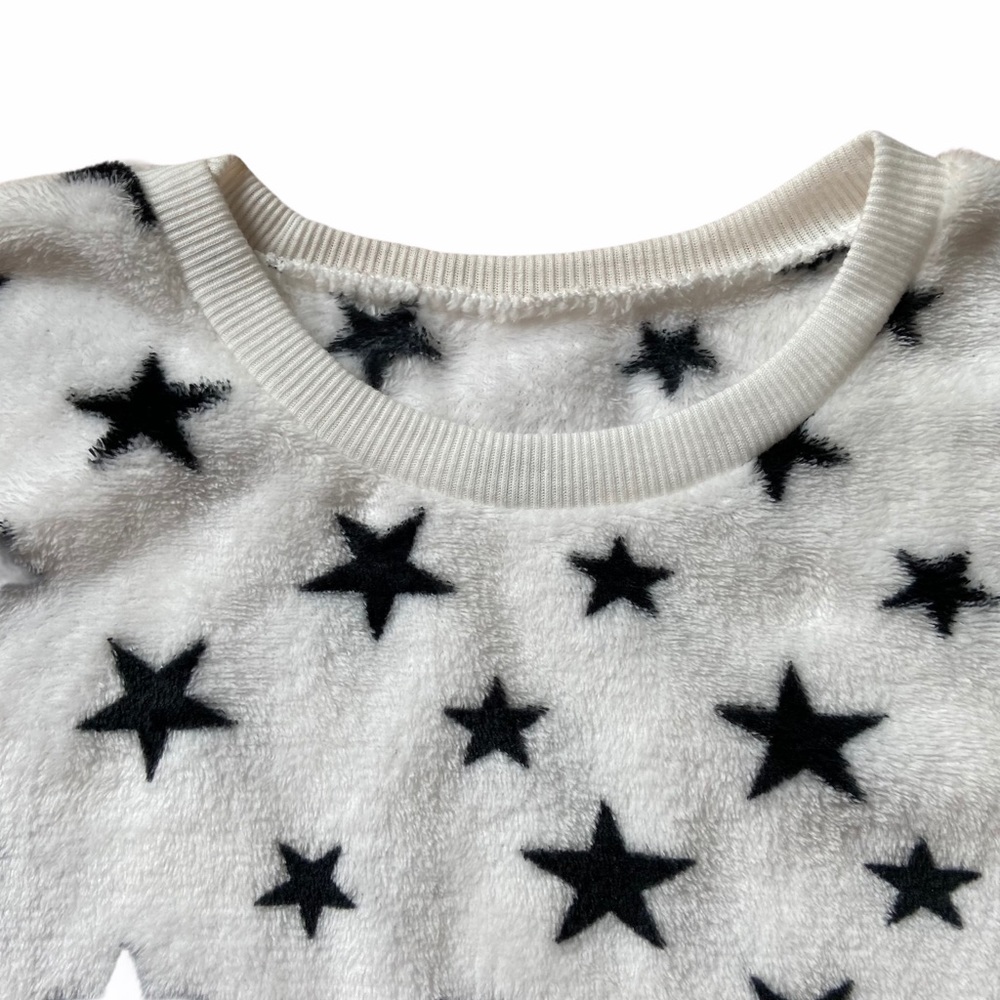 Women’s Star Print White Black Fleece Pullover XS - Picture 2 of 4